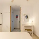 Altamar בית הארחה 3*